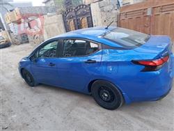 نيسان فيرسا